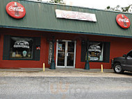 Vintage Country Store &  Restaurant outside