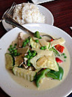 Thai Garden & Noodle House food