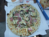 Pizza World food