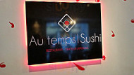 Au Temps Sushi inside