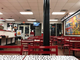 Firehouse Subs Winter Haven inside