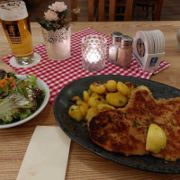 Wirtshaus Althaching food