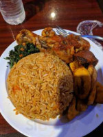 Mamaput African Cuisine food