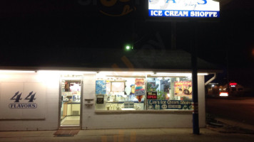 Lim's Ice Cream inside