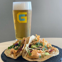 Gamecraft Brewing food