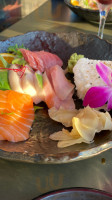 Sakana Sushi Lounge food