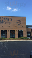 Sonny's BBQ food