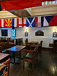 Molloy's Irish Pub inside