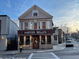 Porter Belly's Pub outside