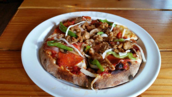 Poulsbo Woodfire Pizza House food