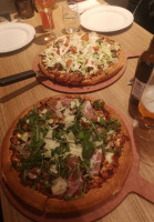 Pizza Hut Goetgatan food