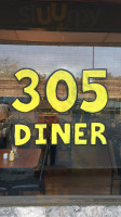 305diner food