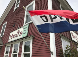 Maxi's Restaurant outside