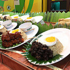 Pinoy Toppings food