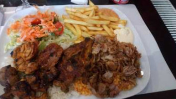 Saray Grill food