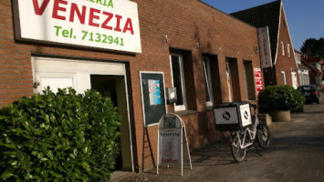 Pizzaservice Venezia in Mecklenbeck outside