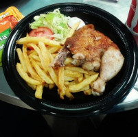 Pardos Chicken Aeropuerto food