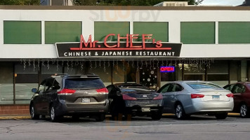 Mr. Chef's outside