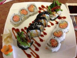 Mizu Sushi Asian Cuisine food