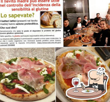 Nessie Naturalmente Pizza Di Claudio De Nicolo food