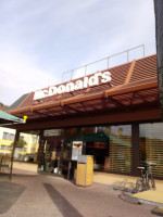 Mcdonald's Salgótarján outside