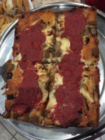 Shield's Pizza Of Macomb food