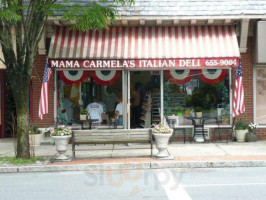 Mama Carmela's Deli outside