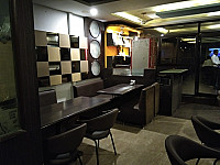 Jashan Bar & Restaurant inside