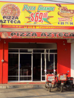 Pizza Azteca outside