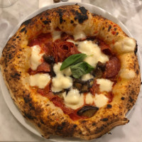 Pizzeria Canaglia food