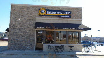 Einstein Bros Bagels outside