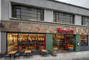 Nando's inside