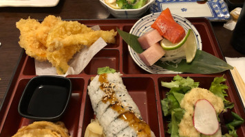 Narita Sushi food
