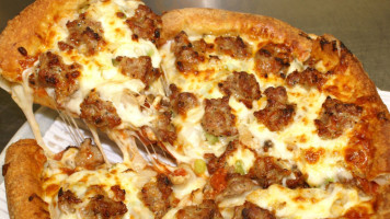 Broadway Pizza - Coon Rapids food
