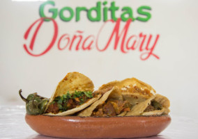 Gorditas Doña Mary food