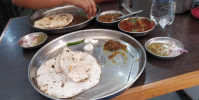 Kalyan Dhaba food
