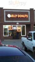 Nc Jelly Donuts outside