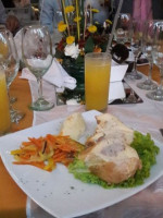 Yerbabuena Restaurante y Cafe Lounge food