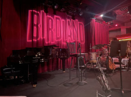 Birdland Jazz Club outside