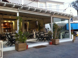 Kafes Alati Café • inside
