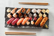 Nami Sushi food