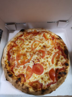 Pizza 8000 food