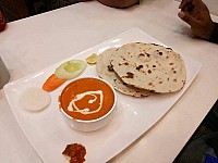 Uttar Dakshin by Naivedhyam food