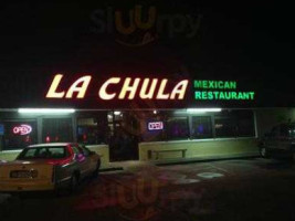La Chula outside