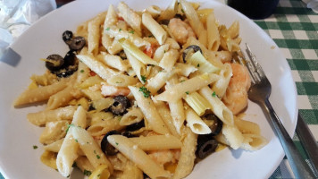 Cimino's Little Italy food
