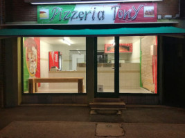 Pizzeria Tony food