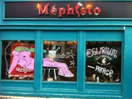 Mephisto Pub inside