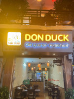 Don Duck Old Quarter inside