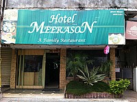 Hotel Meerason outside