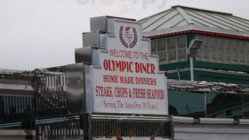 Olympic Diner outside